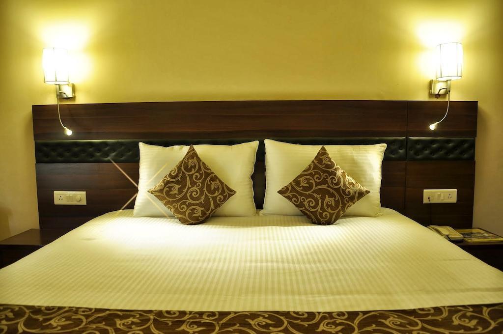 Hotel Empire Regency Dzsaipur Kültér fotó